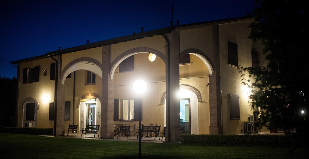 Agriturismo Il Mondo Guest House Parma Luaran gambar