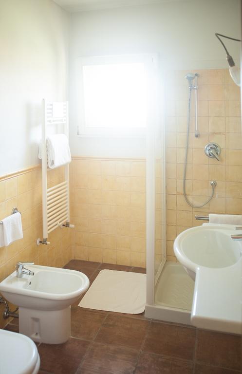 Agriturismo Il Mondo Guest House Parma Bilik gambar