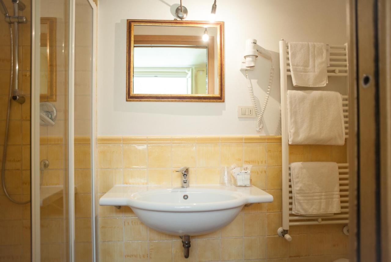 Agriturismo Il Mondo Guest House Parma Bilik gambar