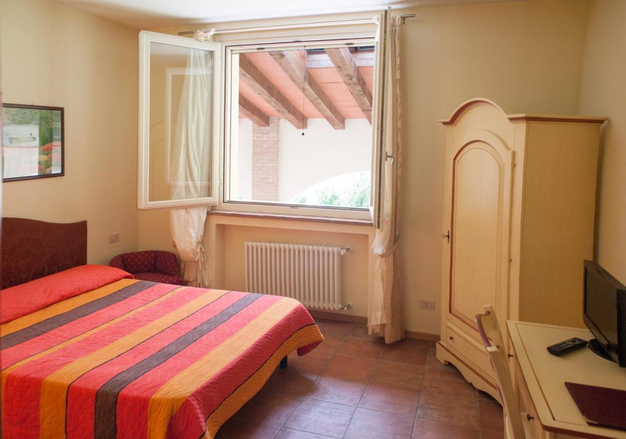 Agriturismo Il Mondo Guest House Parma Bilik gambar