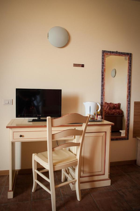 Agriturismo Il Mondo Guest House Parma Bilik gambar